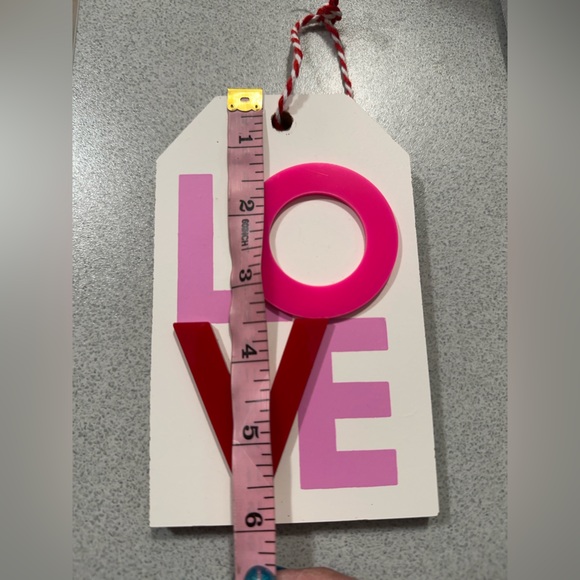 Pink and Red LOVE Tag - Picture 4 of 5